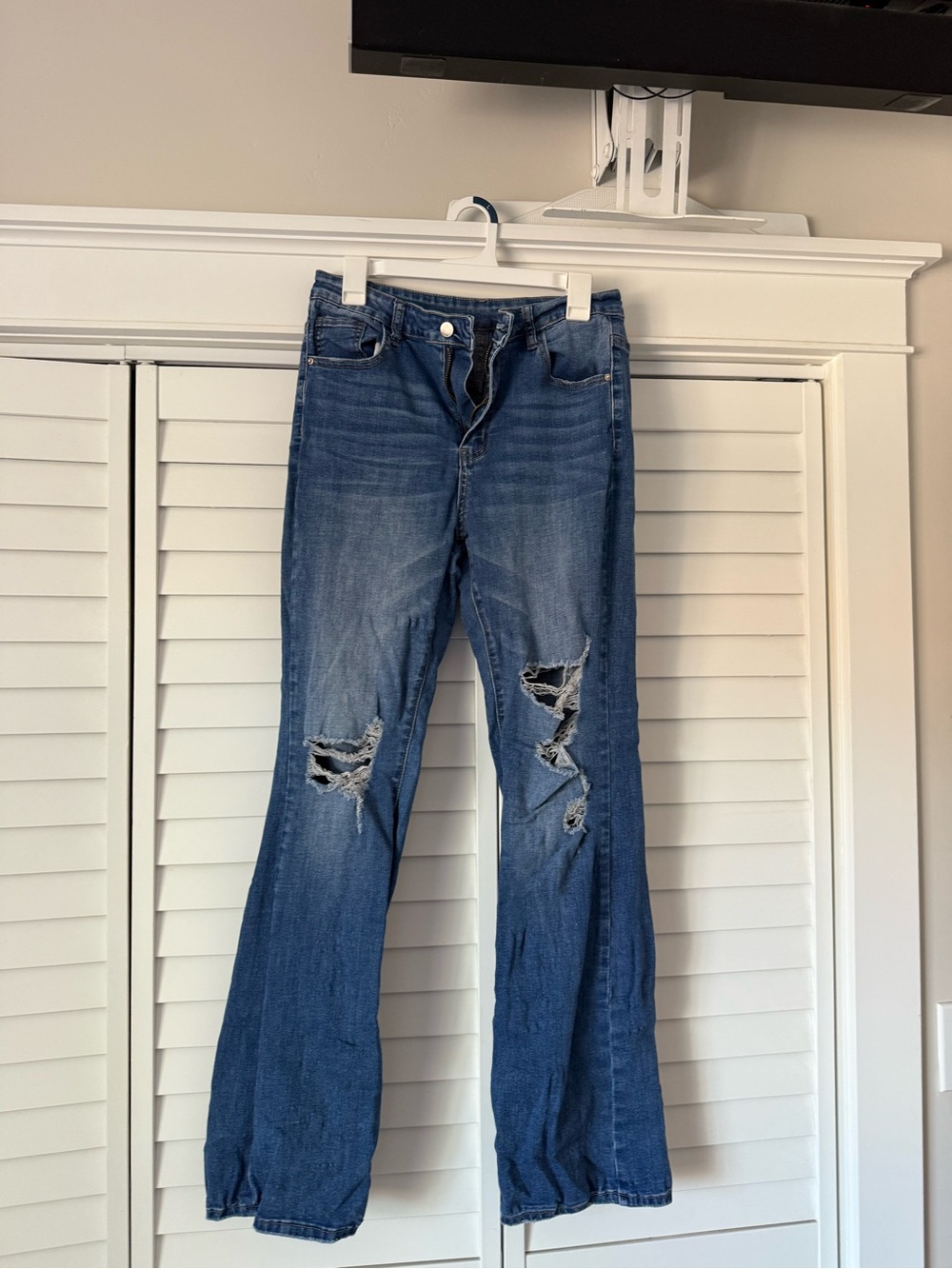 SHEIN Blue Distressed Flare Jeans